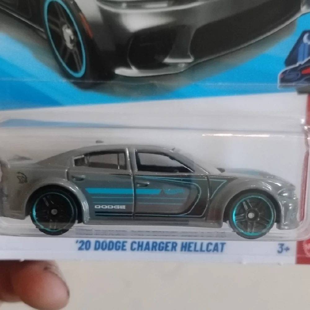Mattel Hot Wheels '20 Dodge Charger Hellcat - Silver with Teal Stripes